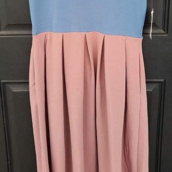 Nwt Lularoe Amelia Dress - Picture 2 of 3